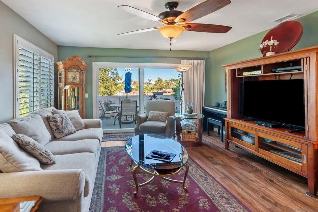 12581 Caminito De La Gallarda, San Diego, CA 92128