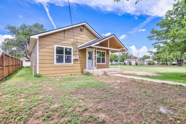 115 Yonkers Street, Plainview, TX 79072