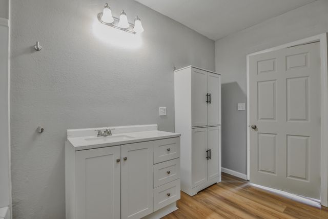 115 Yonkers Street, Plainview, TX 79072