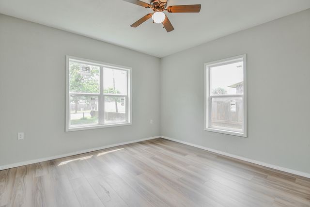 115 Yonkers Street, Plainview, TX 79072