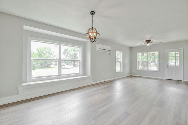 115 Yonkers Street, Plainview, TX 79072