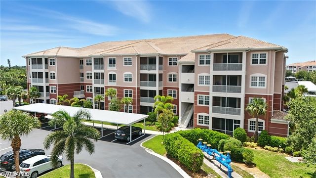 15901 Royal Pointe LN 301, Fort Myers, FL 33908