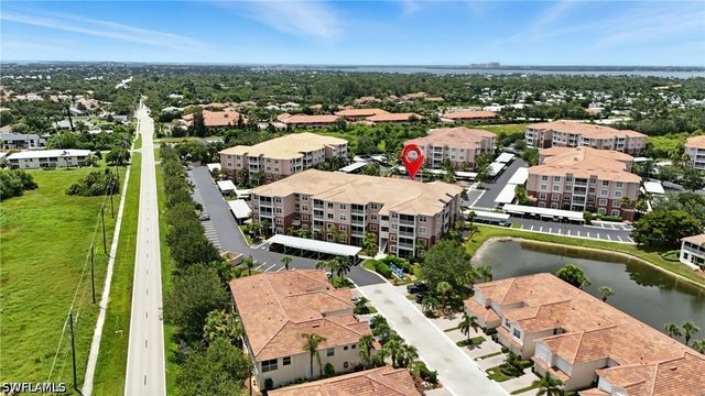 15901 Royal Pointe LN 301, Fort Myers, FL 33908
