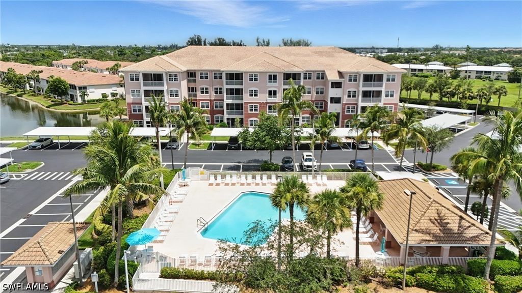 15901 Royal Pointe LN 301, Fort Myers, FL 33908