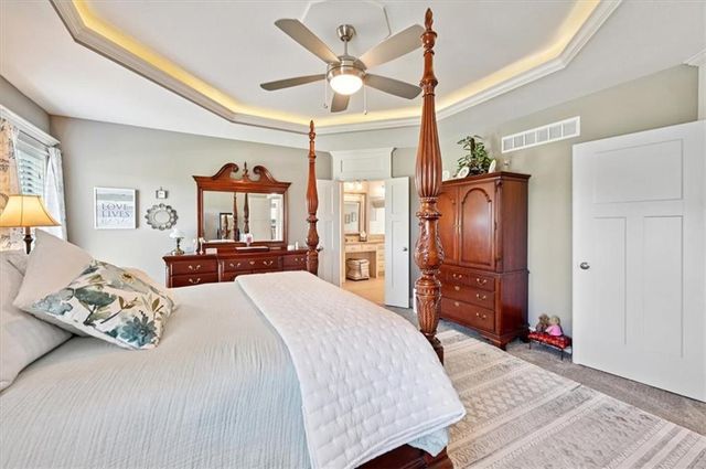 9519 N Lane Avenue, Kansas City, MO 64157