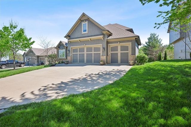 9519 N Lane Avenue, Kansas City, MO 64157