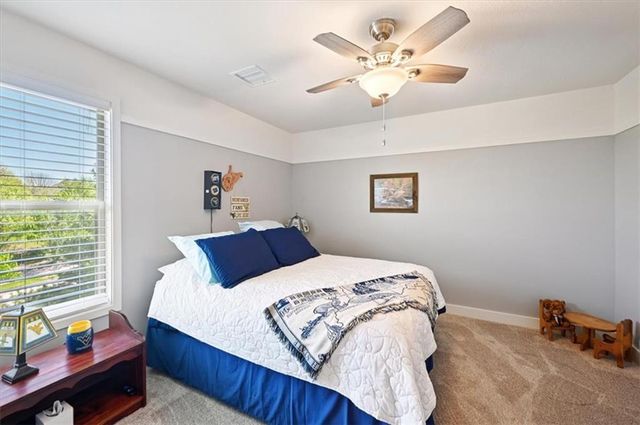 9519 N Lane Avenue, Kansas City, MO 64157