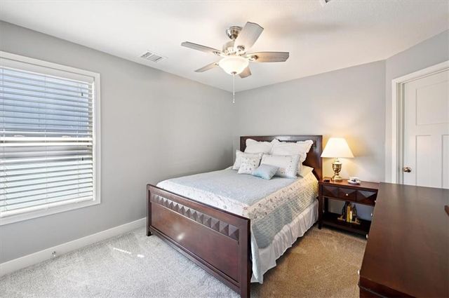 9519 N Lane Avenue, Kansas City, MO 64157