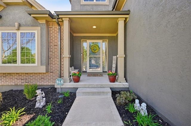 9519 N Lane Avenue, Kansas City, MO 64157