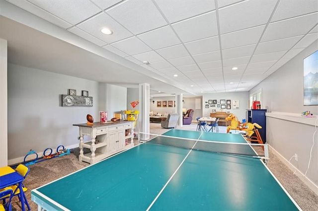 9519 N Lane Avenue, Kansas City, MO 64157