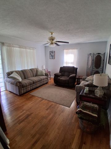 2605 Columbia Hwy, Pulaski, TN 38478