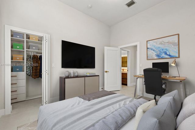 16160 SW 89th Pl, Palmetto Bay, FL 33157