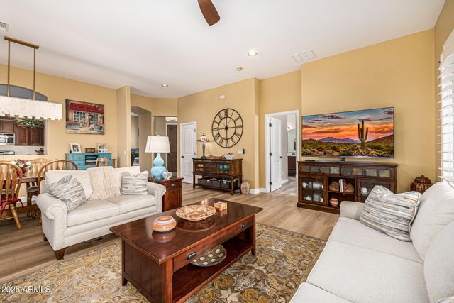 6202 E MCKELLIPS Road 177, Mesa, AZ 85215