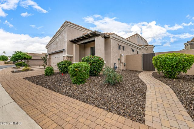 6202 E MCKELLIPS Road 177, Mesa, AZ 85215