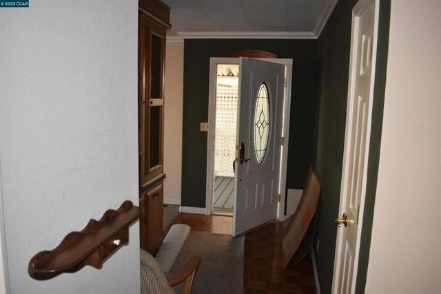 376 Avenida Flores, Pacheco, CA 84553