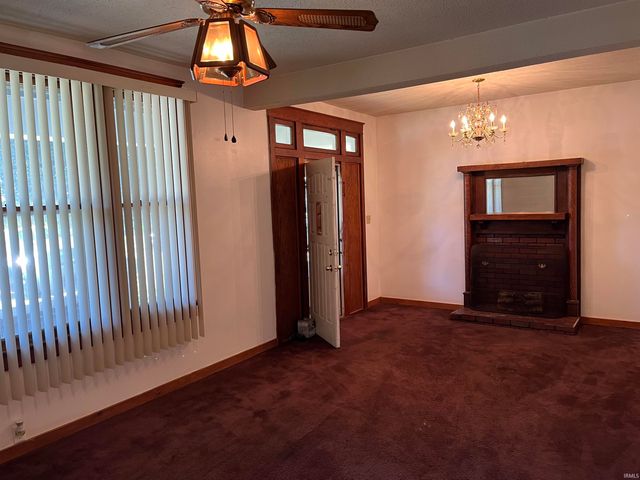 716 Waggoner Avenue, Evansville, IN 47714