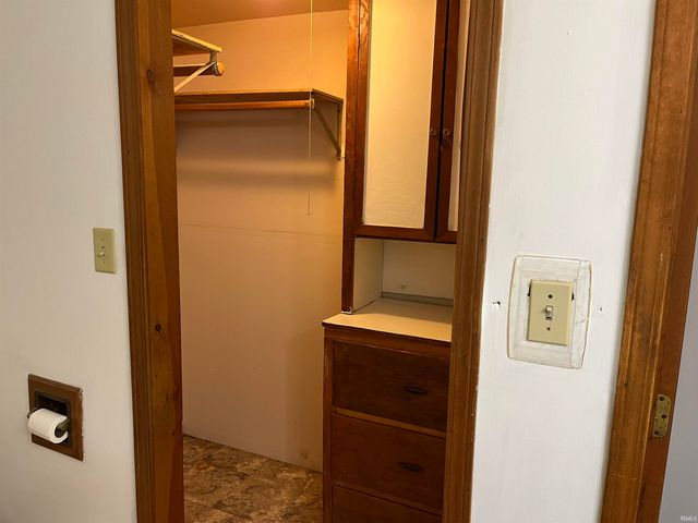 716 Waggoner Avenue, Evansville, IN 47714