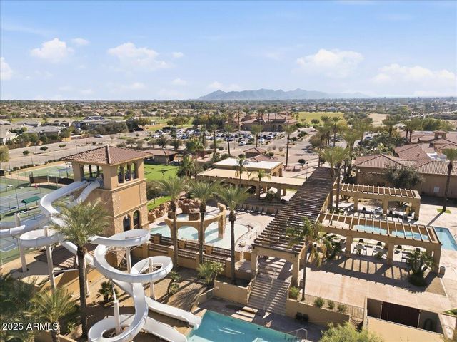 6587 S CLASSIC Way, Gilbert, AZ 85298