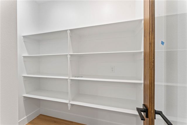 2 Kolman Lane, Bella Vista, AR 72715