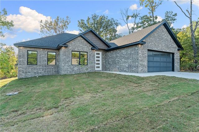 2 Kolman Lane, Bella Vista, AR 72715