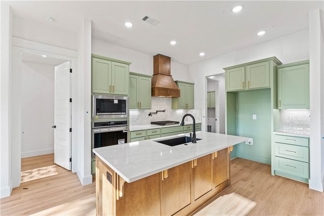 2 Kolman Lane, Bella Vista, AR 72715