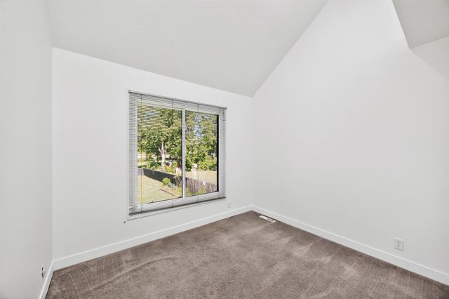 5358 NW 91st Court, Johnston, IA 50131