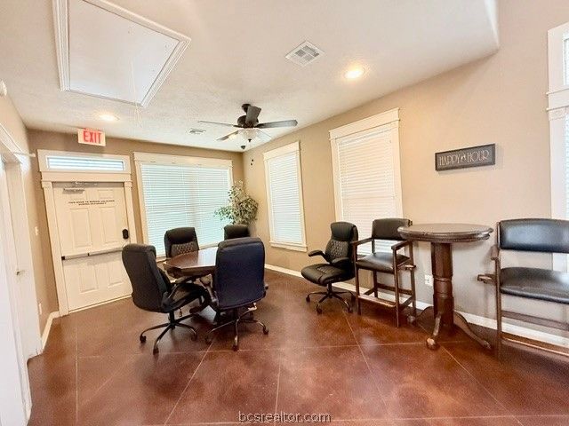1000 Spring Loop 1806, College Station, TX 77840