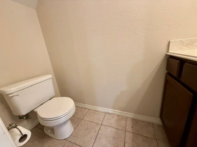 1000 Spring Loop 1806, College Station, TX 77840