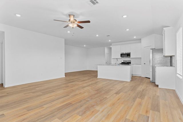 1411 Sweet Coconut Drive, Iowa Colony, TX 77583