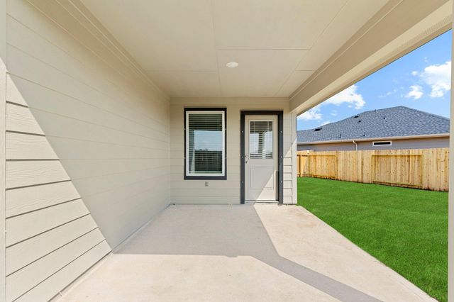 1411 Sweet Coconut Drive, Iowa Colony, TX 77583