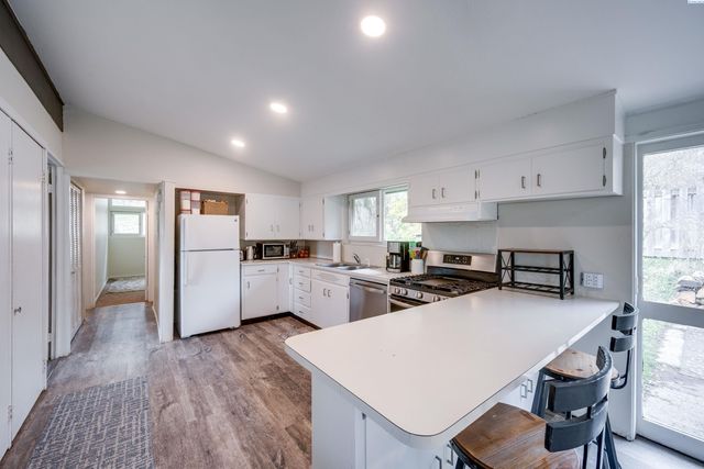 1765 SW Baldwin Dr, Pullman, WA 99163