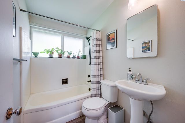 1765 SW Baldwin Dr, Pullman, WA 99163