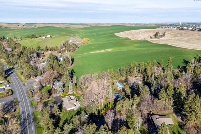 1765 SW Baldwin Dr, Pullman, WA 99163