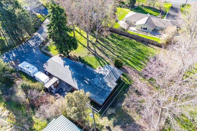 1765 SW Baldwin Dr, Pullman, WA 99163