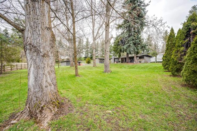 1765 SW Baldwin Dr, Pullman, WA 99163
