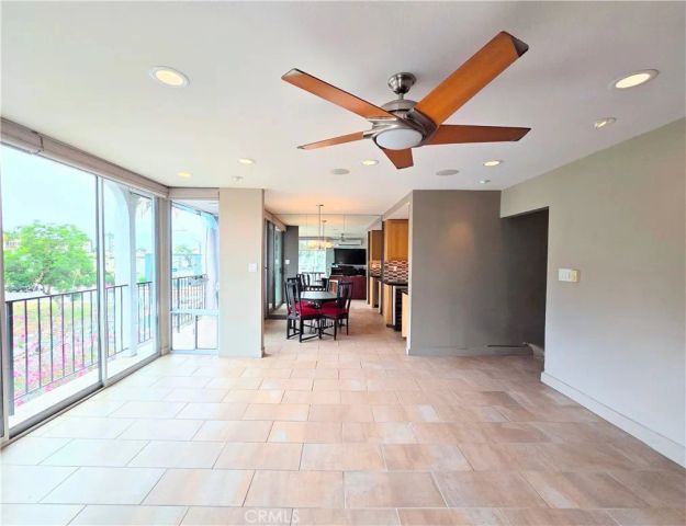 2101 E 2nd Street 301, Long Beach, CA 90803