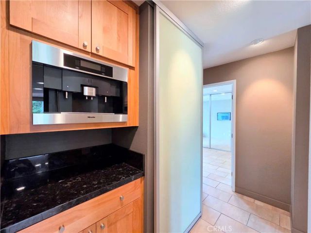 2101 E 2nd Street 301, Long Beach, CA 90803