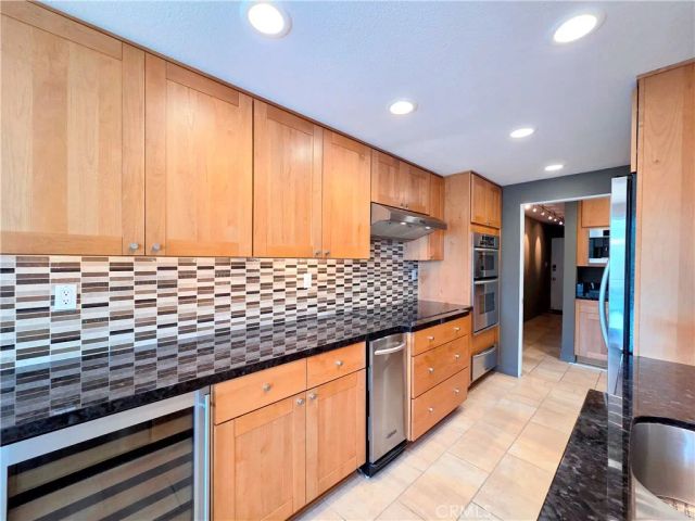 2101 E 2nd Street 301, Long Beach, CA 90803