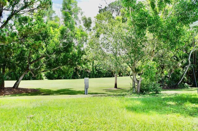 112 W Caribbean, Port St. Lucie, FL 34952