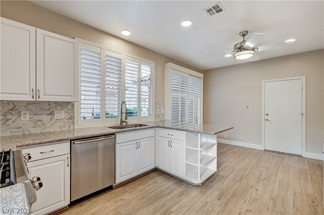 4950 Crooked Stick Way Way, Las Vegas, NV 89113