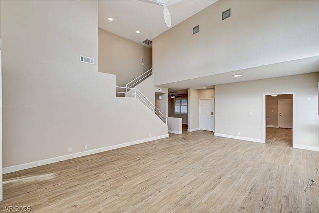 4950 Crooked Stick Way Way, Las Vegas, NV 89113