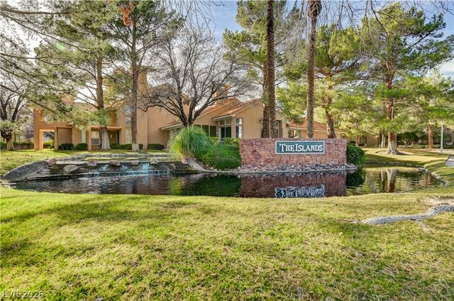 4950 Crooked Stick Way Way, Las Vegas, NV 89113