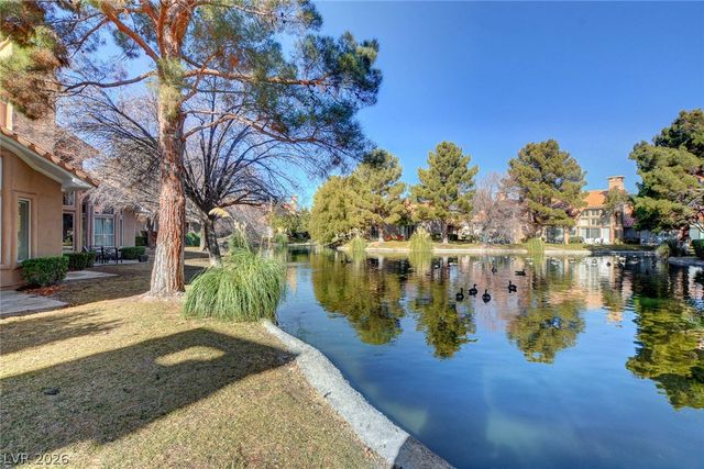 4950 Crooked Stick Way Way, Las Vegas, NV 89113