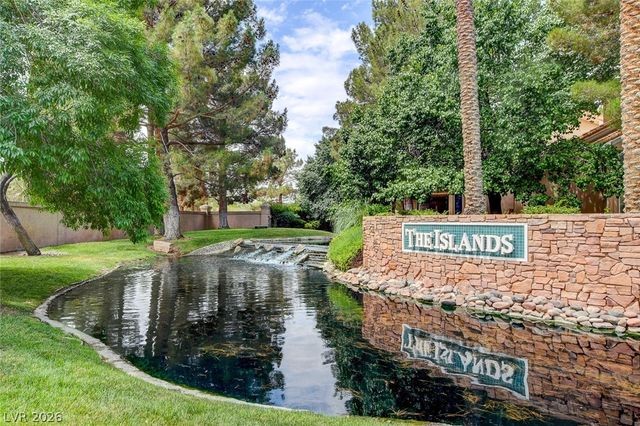 4950 Crooked Stick Way Way, Las Vegas, NV 89113