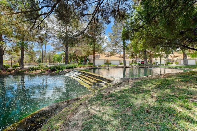 4950 Crooked Stick Way Way, Las Vegas, NV 89113