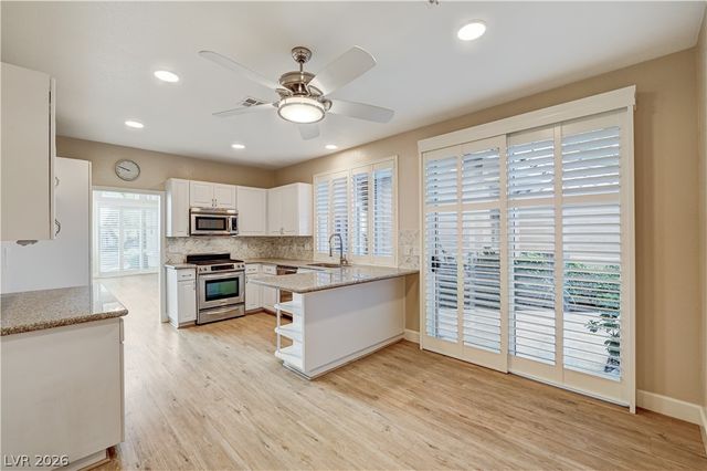 4950 Crooked Stick Way Way, Las Vegas, NV 89113