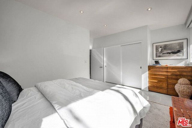 3700 Hayvenhurst Avenue, Encino, CA 91436