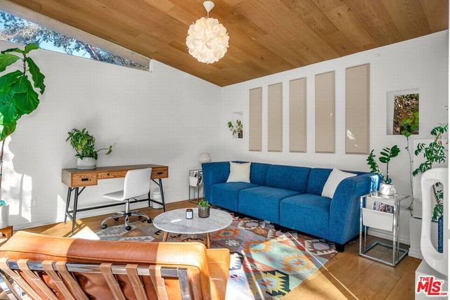 3700 Hayvenhurst Avenue, Encino, CA 91436