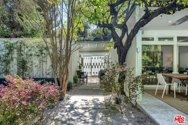 3700 Hayvenhurst Avenue, Encino, CA 91436