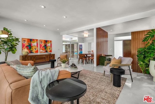 3700 Hayvenhurst Avenue, Encino, CA 91436